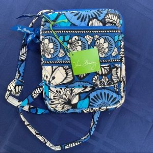 NWT - Vera Bradley Mini Hipster Blue Bayou Pattern